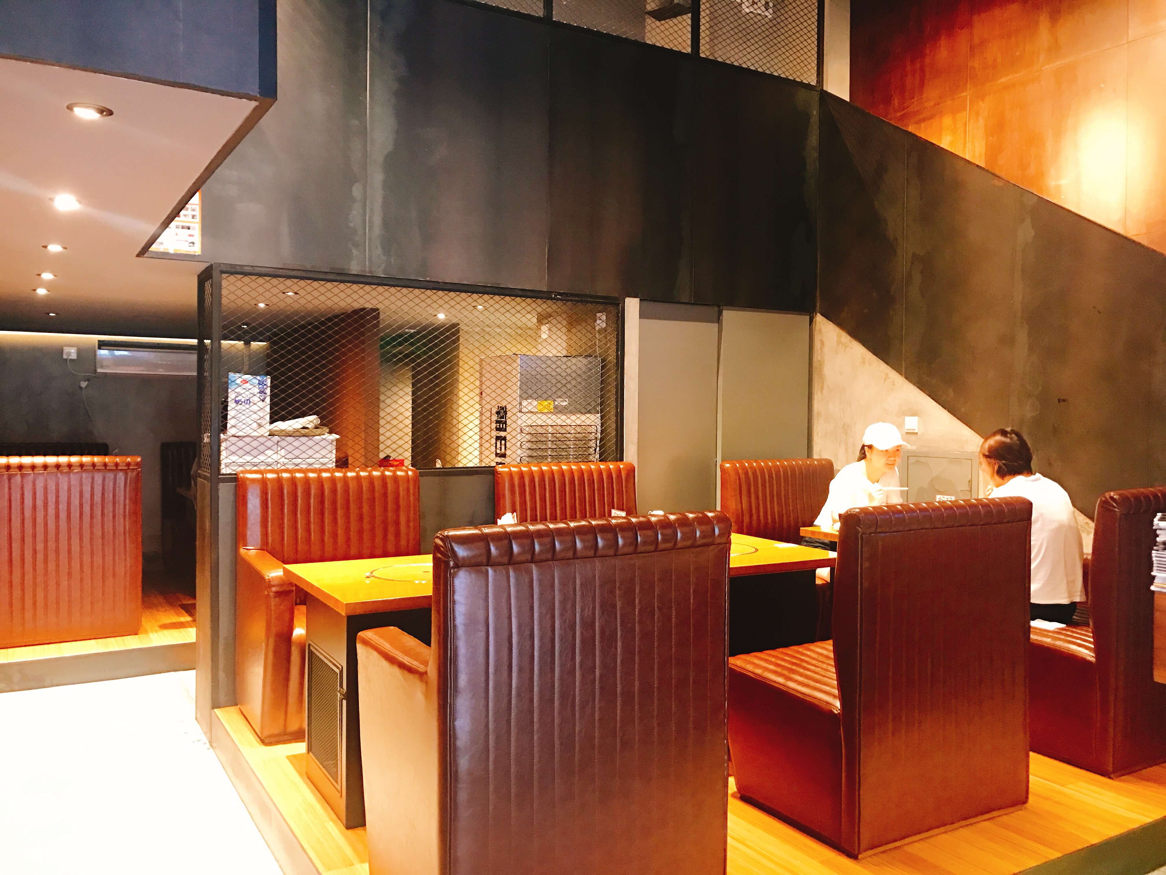 <span>汇付为多行业商户提供定制化解决方案，专注提升经营效率</span>(图2)