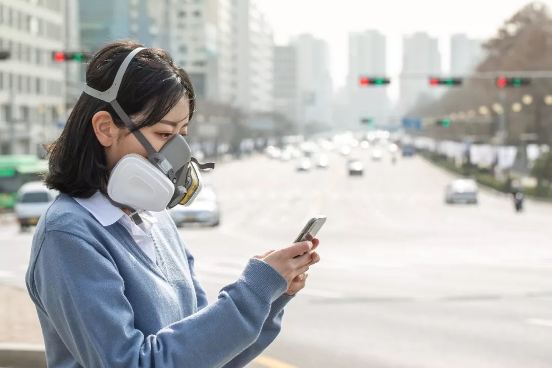 <span>后疫情时代下,支付行业将迎来哪些机遇和挑战?</span>(图1) <span>后疫情时代下,支付行业将迎来哪些机遇和挑战?</span>(图1)